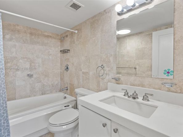 16565 NE 26th Ave 6C, North Miami Beach FL 33160