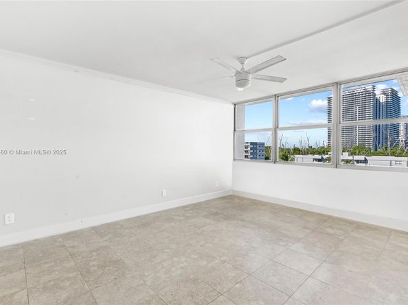 16565 NE 26th Ave 6C, North Miami Beach FL 33160