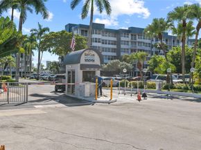 16565 NE 26th Ave 6C, North Miami Beach FL 33160