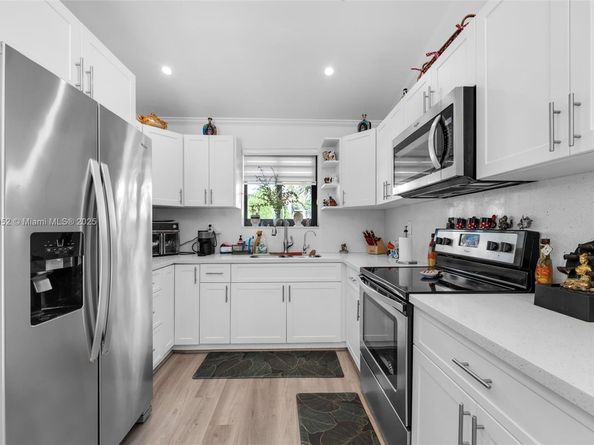 12540 SW 219th St, Miami FL 33170