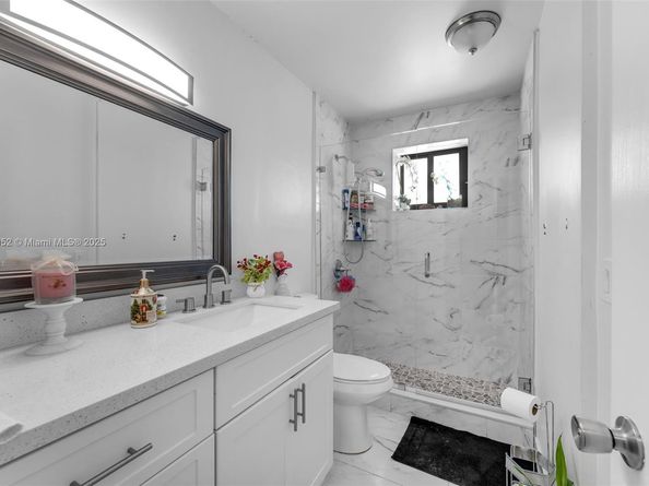 12540 SW 219th St, Miami FL 33170