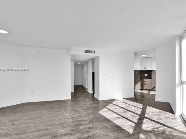 1688 West Ave 602, Miami Beach FL 33139