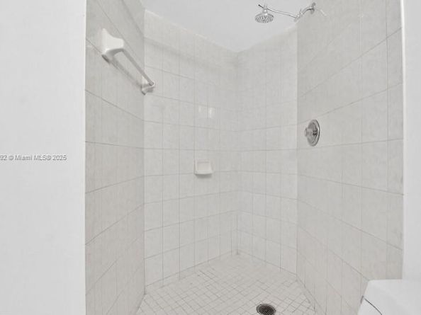 1688 West Ave 602, Miami Beach FL 33139