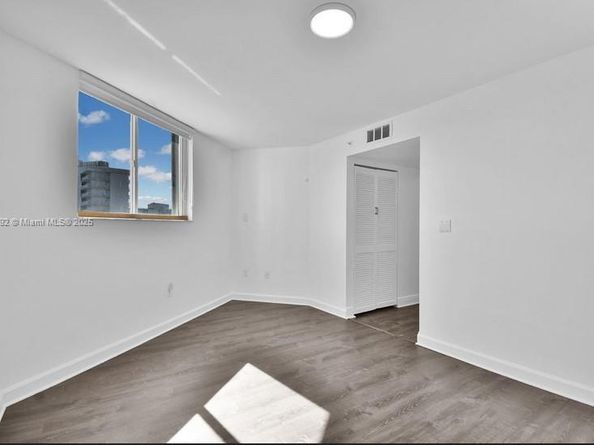 1688 West Ave 602, Miami Beach FL 33139