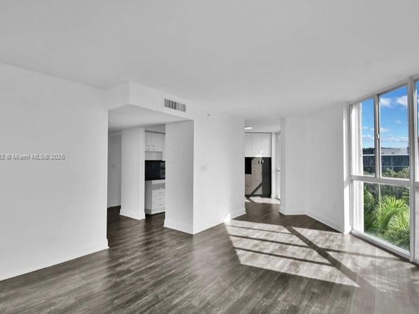 1688 West Ave 602, Miami Beach FL 33139