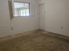 6737 Arbor Dr, Miramar FL 33023