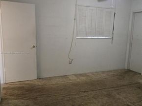 6737 Arbor Dr, Miramar FL 33023