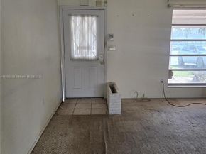 6737 Arbor Dr, Miramar FL 33023