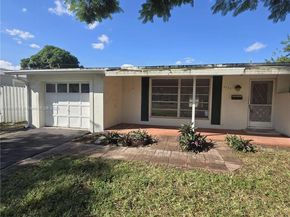 6737 Arbor Dr, Miramar FL 33023