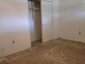6737 Arbor Dr, Miramar FL 33023