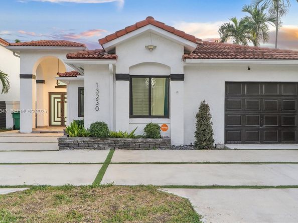13230 NW 11th Ter, Miami FL 33182