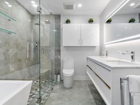 13230 NW 11th Ter, Miami FL 33182