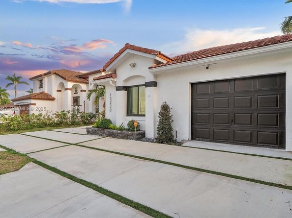 13230 NW 11th Ter, Miami FL 33182