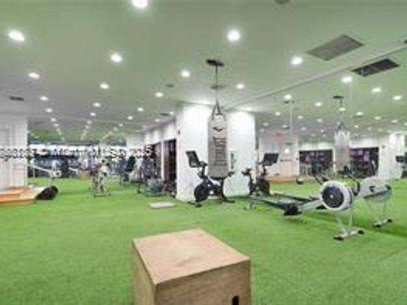 1000 West Ave PH12, Miami Beach FL 33139