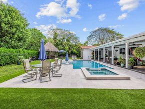7495 SW 73rd Ter, Miami FL 33143