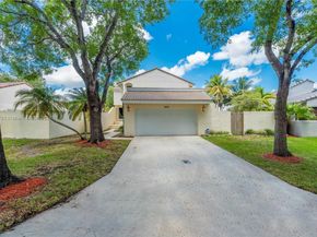 2845 Garden Dr, Cooper City FL 33026