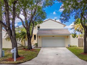 2845 Garden Dr, Cooper City FL 33026