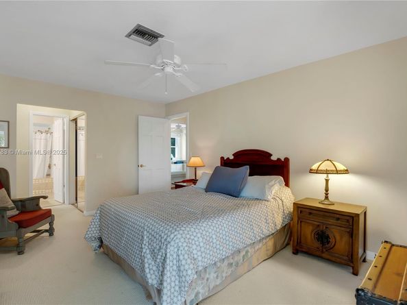 2845 Garden Dr, Cooper City FL 33026