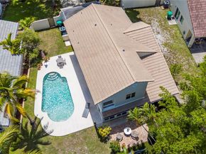 2845 Garden Dr, Cooper City FL 33026