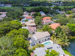 2845 Garden Dr, Cooper City FL 33026