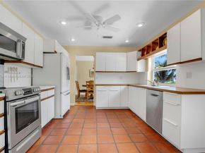 2845 Garden Dr, Cooper City FL 33026