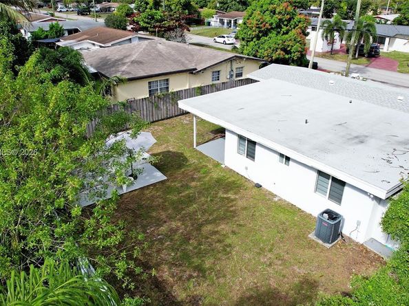 7612 Granada Blvd, Miramar FL 33023