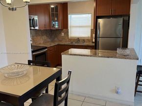 1425 Arthur St 301A, Hollywood FL 33020