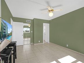 1425 Arthur St 301A, Hollywood FL 33020