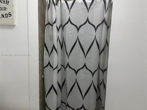 7825 SW 127th Ct, Miami FL 33183