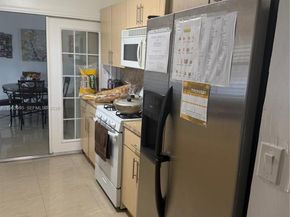 7825 SW 127th Ct, Miami FL 33183