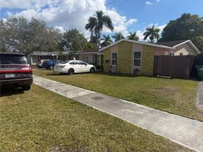 7825 SW 127th Ct, Miami FL 33183