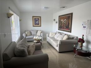 7825 SW 127th Ct, Miami FL 33183