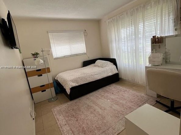 1148 Johnson St, Hollywood FL 33019