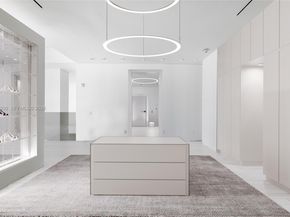 700 NE 26th Ter PH02, Miami FL 33137