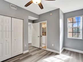 4183 Crystal Lake Dr, Deerfield Beach FL 33064