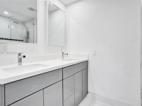 4183 Crystal Lake Dr, Deerfield Beach FL 33064