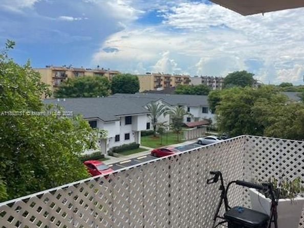1810 W 56th St 3315, Hialeah FL 33012