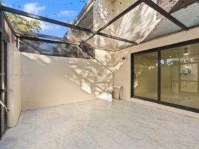 9740 NW 10th St 82, Pembroke Pines FL 33024