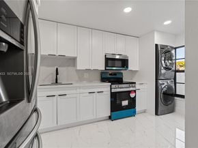 9740 NW 10th St 82, Pembroke Pines FL 33024