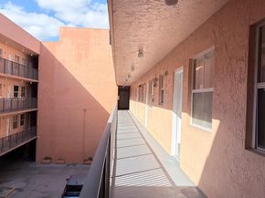 199 SW 12th Ave 415B, Miami FL 33130