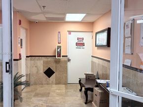 199 SW 12th Ave 415B, Miami FL 33130