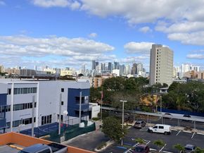 199 SW 12th Ave 415B, Miami FL 33130