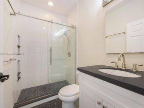 3204 Bird Ave 108, Coconut Grove FL 33133