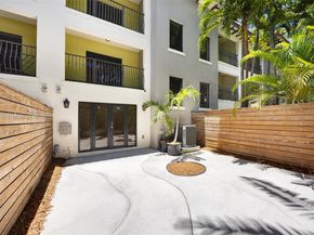 3204 Bird Ave 108, Coconut Grove FL 33133