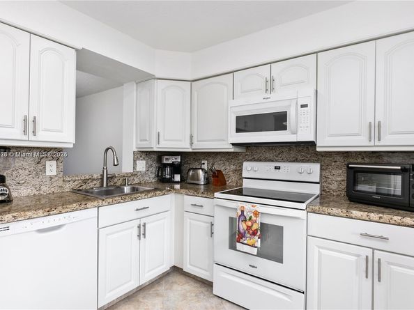 4550 NW 18th Ave 709, Deerfield Beach FL 33064