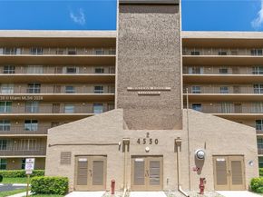 4550 NW 18th Ave 709, Deerfield Beach FL 33064