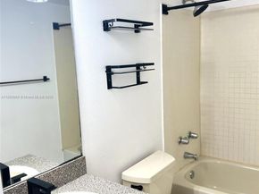 2200 E Hallandale Beach Blvd 207, Hallandale Beach FL 33009