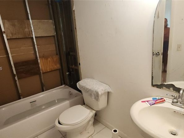 3850 Washington St 314, Hollywood FL 33021