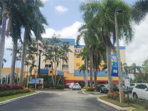3850 Washington St 314, Hollywood FL 33021