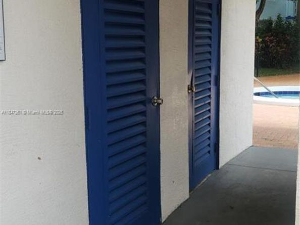 3850 Washington St 314, Hollywood FL 33021